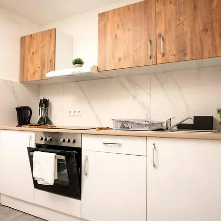 Livemore24 - Space In Herten West 24-7 Check-In