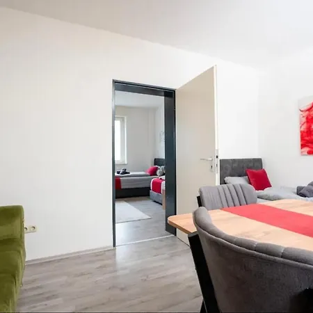 Livemore24 - Space In Herten West 24-7 Check-In Хертен