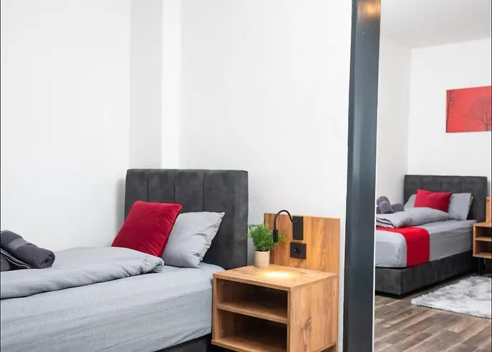 Apartman Livemore24 - Space In West 24-7 Check-in *